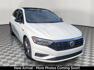 Used 2019 Volkswagen Jetta R-Line image 1