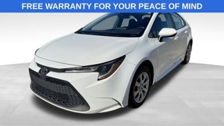 Used 2022 Toyota Corolla LE image 1