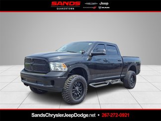 Used 2019 RAM 1500 Classic SLT image 1