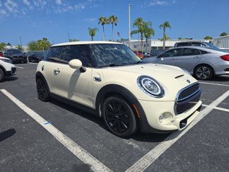 Used 2019 MINI Cooper S w/ Signature Upholstery Package image 1