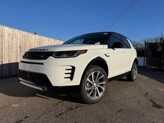 New 2025 Land Rover Discovery Sport Dynamic SE image 1