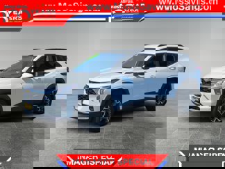 Used 2024 Chevrolet Trax LT image 1