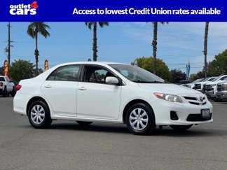 Used 2011 Toyota Corolla LE image 1