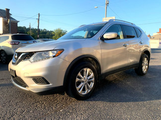 Used 2015 Nissan Rogue SV image 1