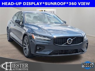 Used 2022 Volvo S60 B5 Inscription image 1