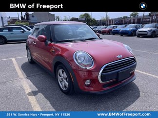 Used 2018 MINI Cooper 2-Door Hardtop image 1