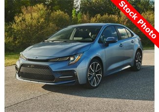Used 2021 Toyota Corolla LE image 1