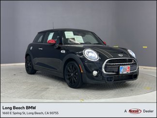 Used 2014 MINI Cooper S image 1