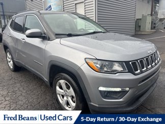 Used 2018 Jeep Compass Latitude w/ Popular Equipment Group image 1