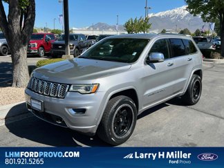 Used 2017 Jeep Grand Cherokee Overland w/ Jeep Active Safety Group image 1