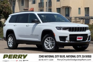 New 2025 Jeep Grand Cherokee L Laredo image 1