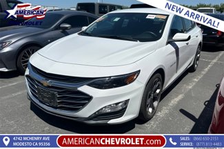 Used 2023 Chevrolet Malibu LT image 1