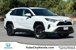Used 2022 Toyota RAV4 LE image 1