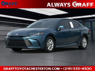 Used 2025 Toyota Camry LE image 1
