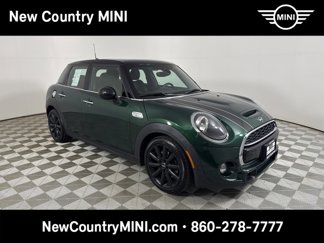 Used 2019 MINI Cooper S image 1