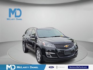 Used 2017 Chevrolet Traverse LT w/ Traveler's Package image 1