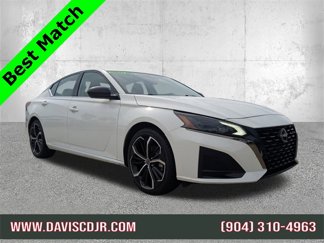 Used 2024 Nissan Altima 2.5 SR image 1