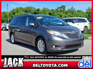 Used 2016 Toyota Sienna XLE image 1
