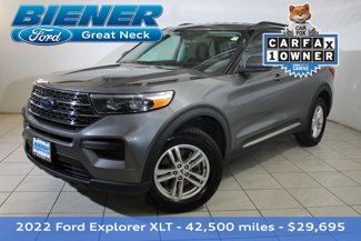 Used 2022 Ford Explorer XLT image 1