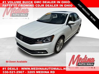 Used 2017 Volkswagen Passat 1.8T SE image 1
