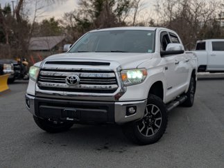 Used 2016 Toyota Tundra SR5 image 1