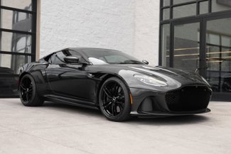 Used 2023 Aston Martin DBS Coupe image 1