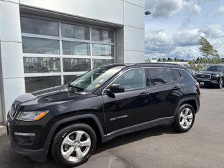 Used 2019 Jeep Compass Latitude image 1