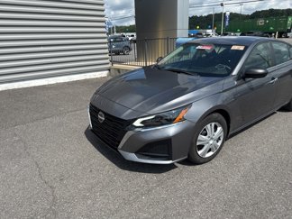 Used 2024 Nissan Altima 2.5 S image 1