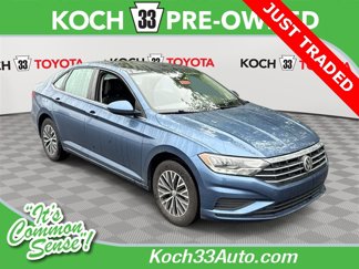 Used 2021 Volkswagen Jetta SE w/ SE Cold Weather Package image 1