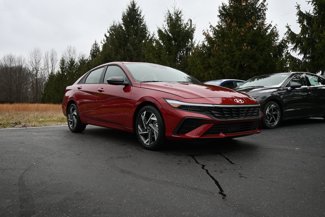New 2025 Hyundai Elantra Sport image 1