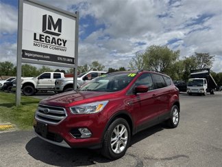 Used 2018 Ford Escape SE w/ Ford Safe & Smart Package image 1