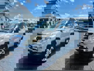 Used 2012 GMC Acadia SLE image 1
