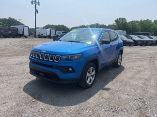 Used 2022 Jeep Compass Latitude image 1