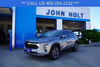 New 2025 Chevrolet Trax LT w/ LT Convenience Package image 1