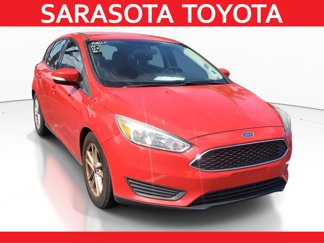Used 2016 Ford Focus SE image 1