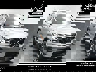 New 2025 Volvo XC40 B5 Core w/ Protection Package Premier image 1