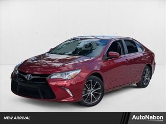 Used 2017 Toyota Camry XSE image 1