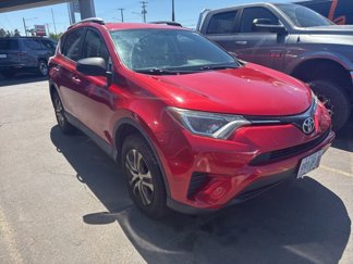 Used 2016 Toyota RAV4 LE image 1