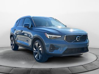 Used 2024 Volvo XC40 B5 Plus w/ Protection Package Premier image 1