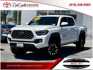 Used 2022 Toyota Tacoma TRD Off-Road image 1