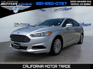 Used 2016 Ford Fusion SE image 1