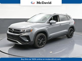Used 2024 Volkswagen Taos SE w/ Panoramic Sunroof Package image 1