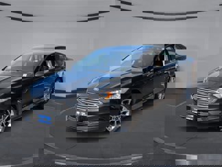 Used 2017 Ford Fusion SE w/ Fusion SE Technology Package image 1