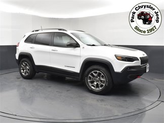 Used 2020 Jeep Cherokee Trailhawk w/ Cold Weather Group image 1