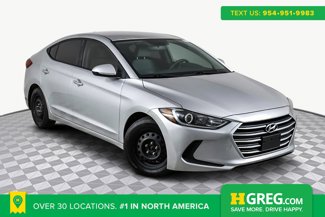 Used 2017 Hyundai Elantra SE image 1