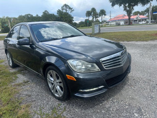 Used 2013 Mercedes-Benz C 300 4MATIC Sedan image 1