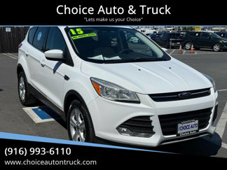 Used 2015 Ford Escape SE image 1
