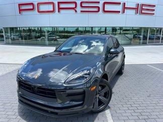 Used 2023 Porsche Macan image 1