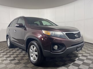 Used 2013 Kia Sorento LX w/ Convenience Pkg image 1