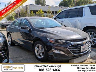 Used 2023 Chevrolet Malibu LT image 1